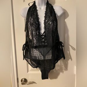 Black beautiful lingerie size 14/16